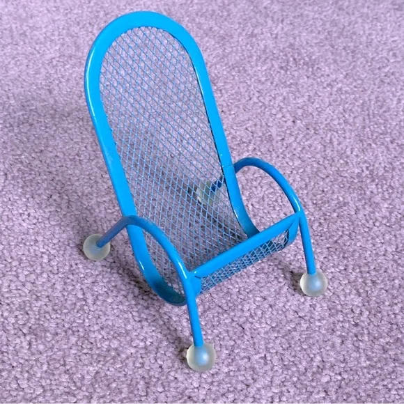 Mini Blue Beach Chair Phone Holder Retro Coastal Decor Cute Stand - Picture 1 of 4